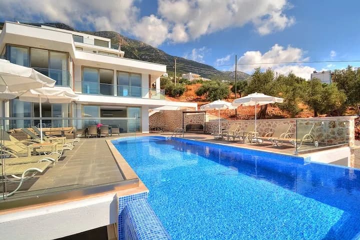 Villa Aska