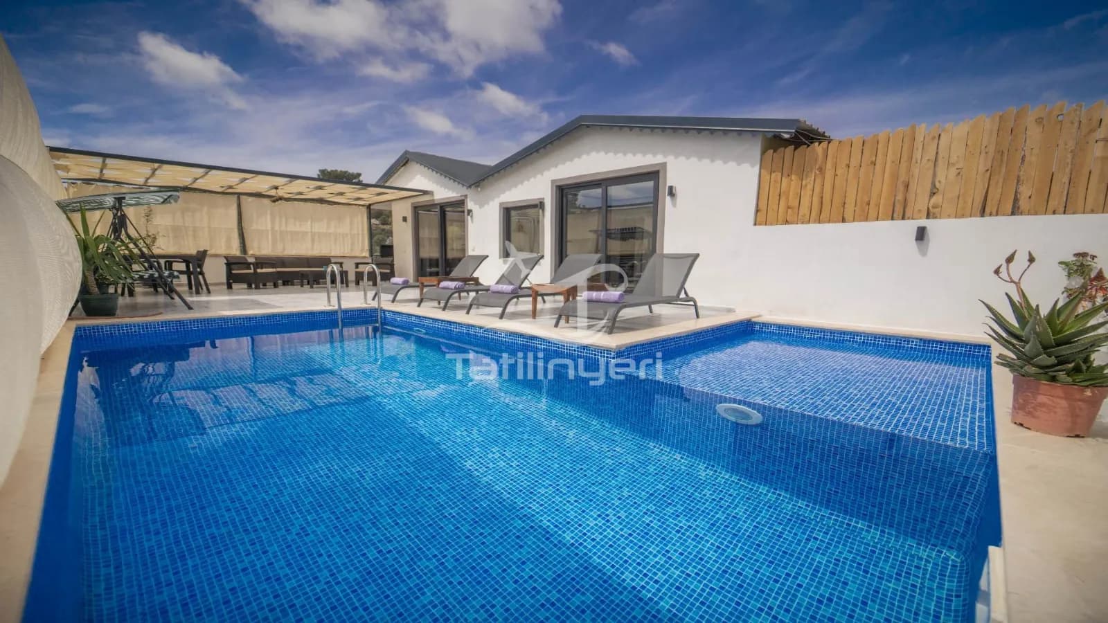 Villa Beyaz Ev