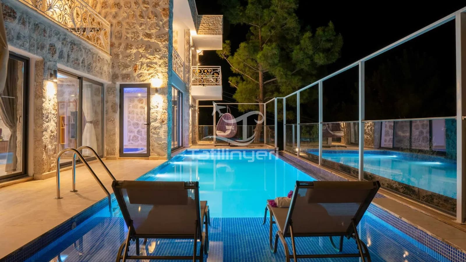 Villa Chiron 4