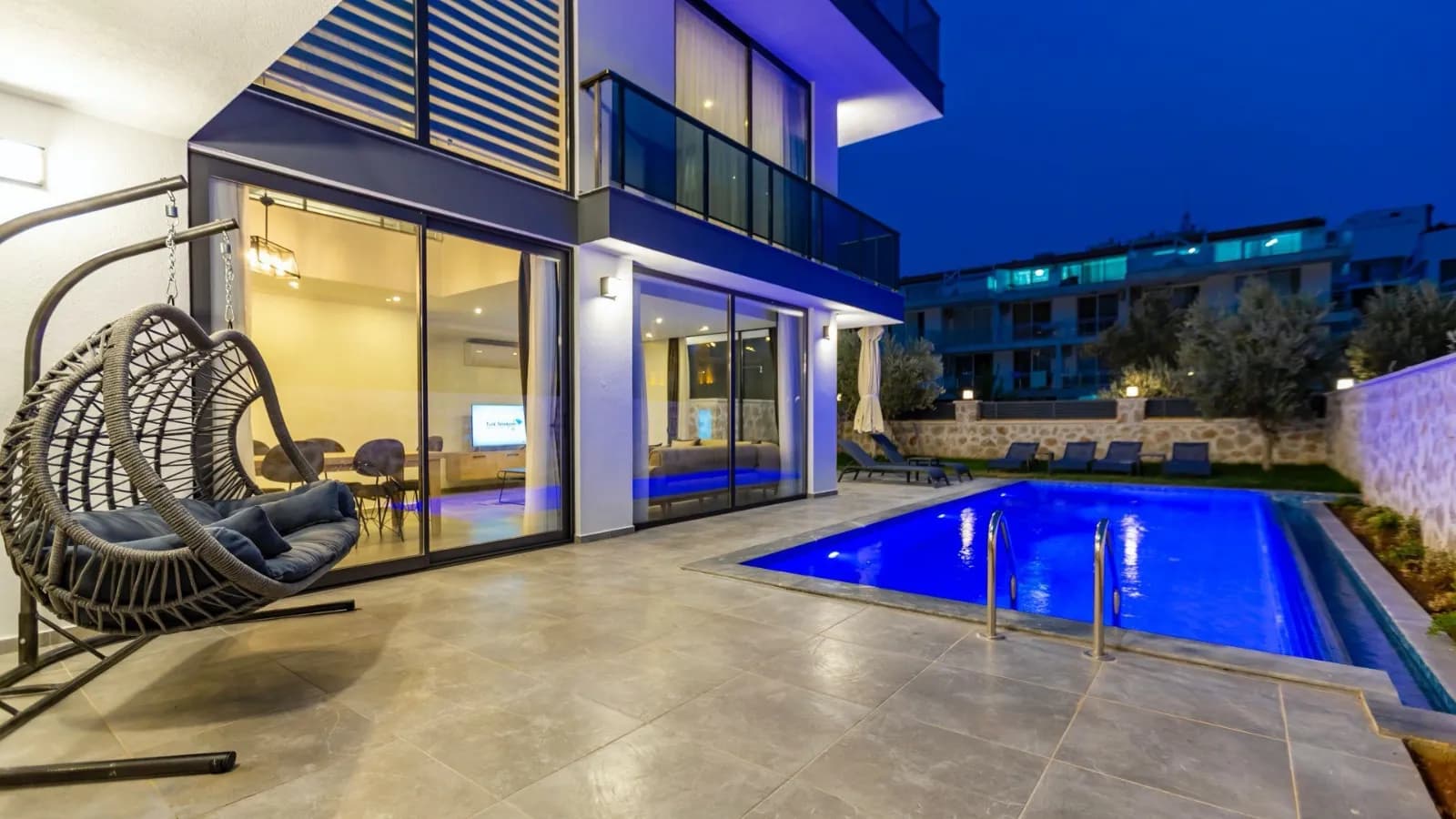 Villa Dipsos 2
