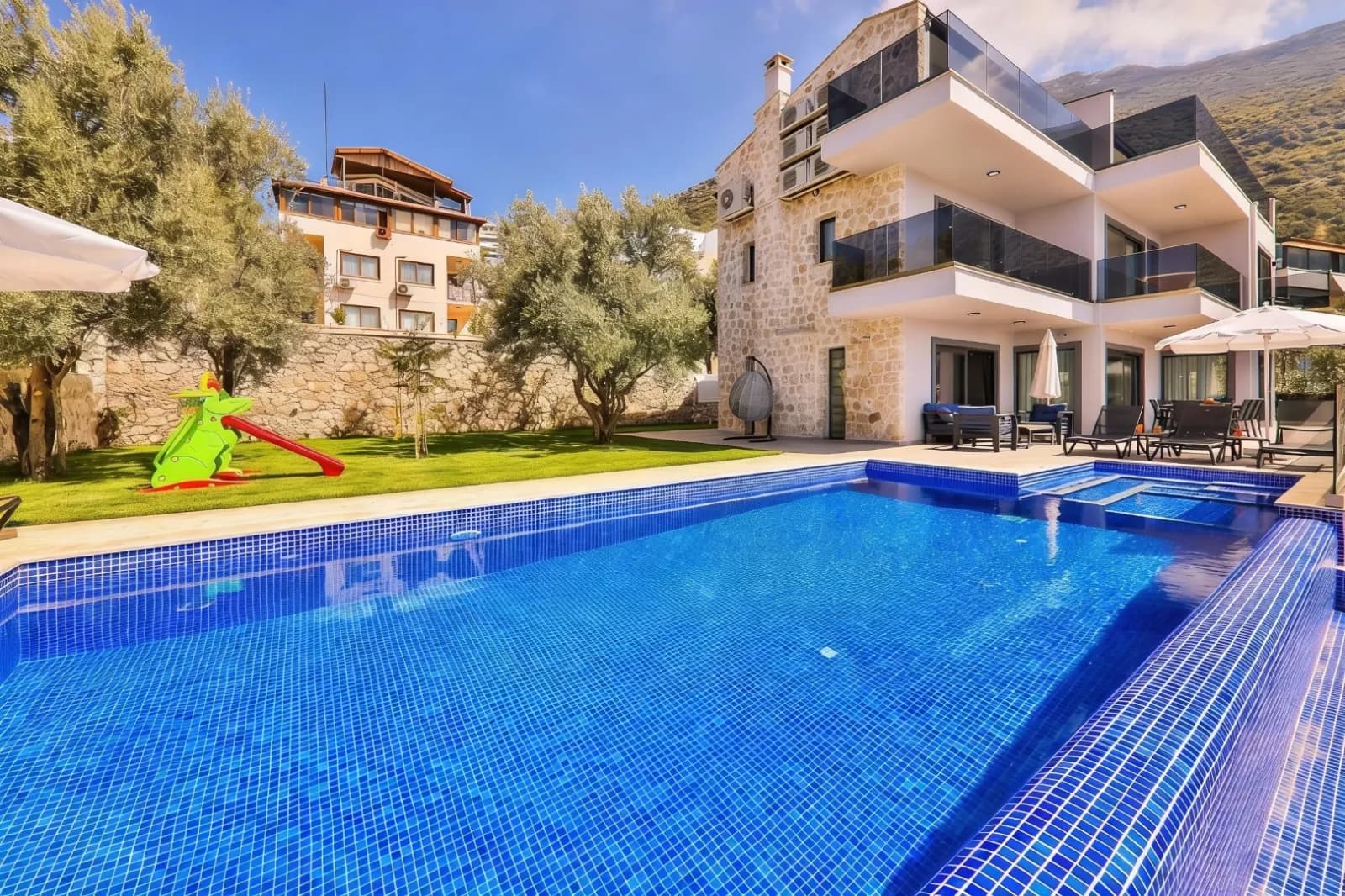 Villa Hayal Escape