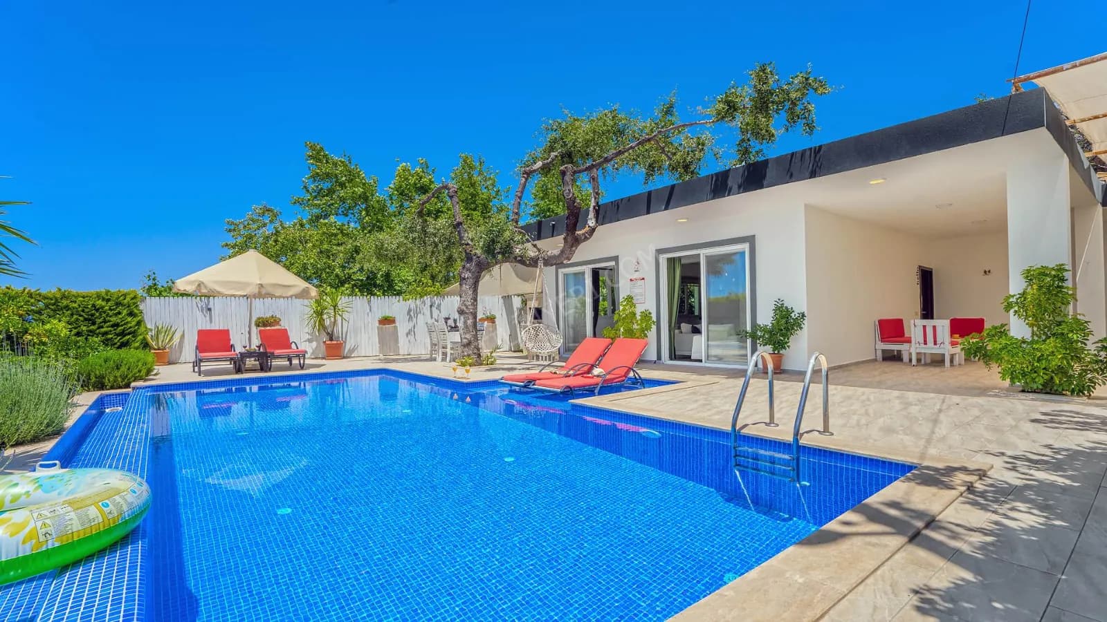 Villa Kaval