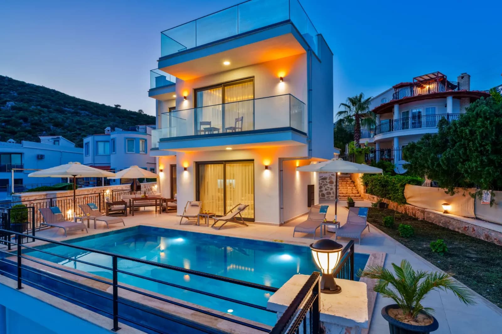 Villa Lamin Duo