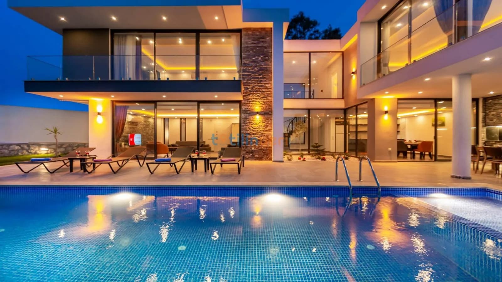Villa Mai Premum