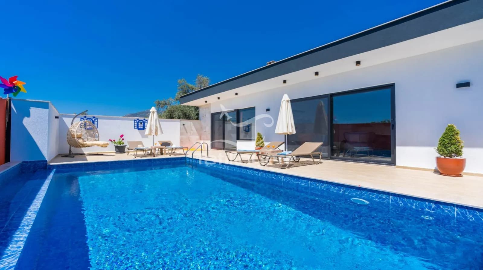 Villa Milled