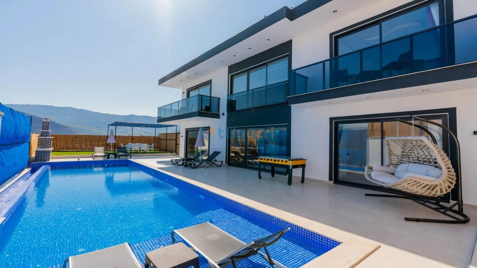 Villa Rataş Uno