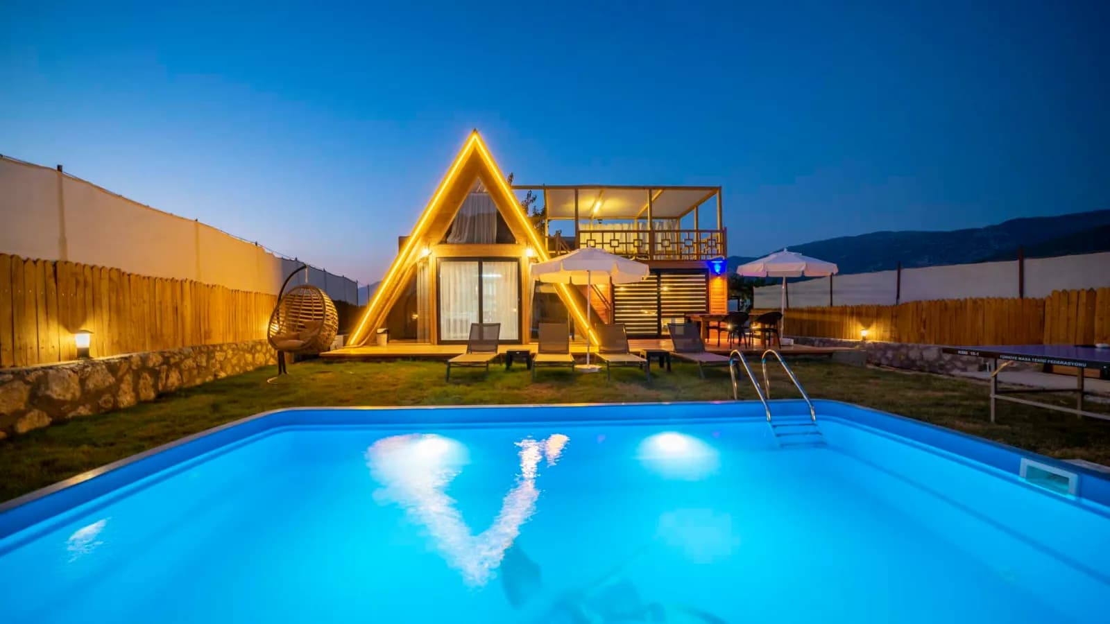 Villa Rear Bulut