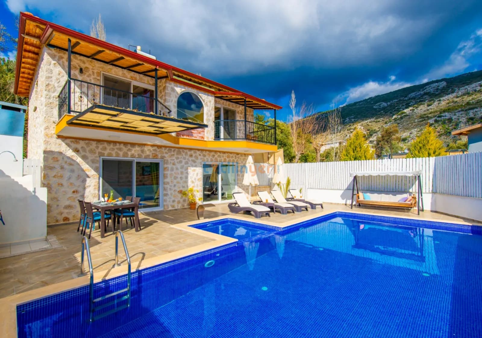 Villa Suyle
