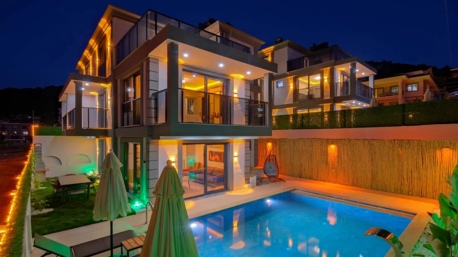 Villa Wave 4