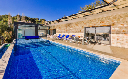 Villa Ayra