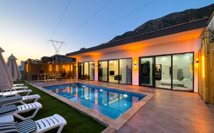 Villa Depth 2