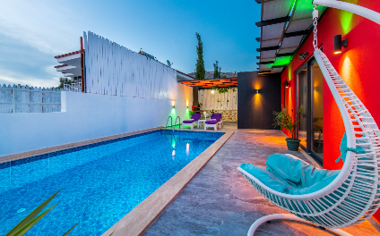 Villa Red Night